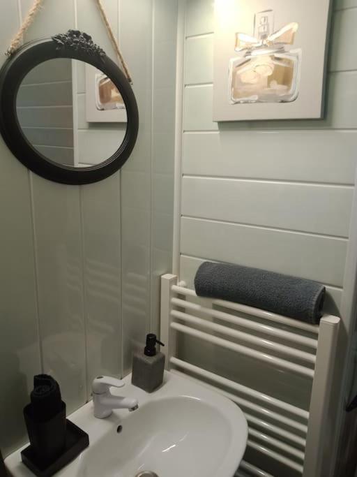 Micro Maison Isba Sedan Givonne Kültér fotó